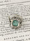 Bague 56 Bague ancienne Art Déco ornée d’émeraudes et diamants en or blanc 18k et platine 58 Facettes