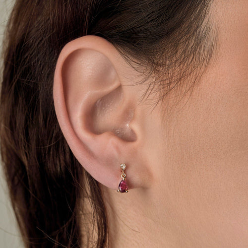 Boucles d'oreilles Boucles d'oreilles en or jaune, rubis et diamants 58 Facettes B250485