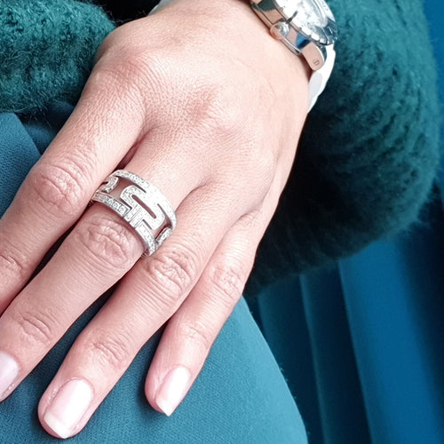 Bague 54 BULGARI - Bague Parentesi or blanc et diamants 58 Facettes BUL-RI-PAR-WG-DI