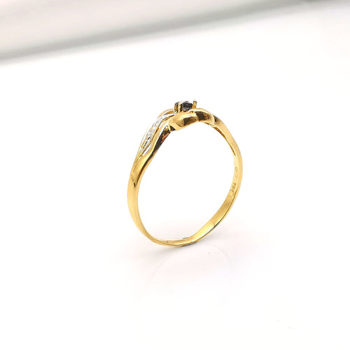 Bague 57 Bague florale or et saphir 58 Facettes