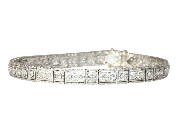 Bracelet Murmures des années 1920 – Bracelet d'inspiration Art déco avec grâce édouardienne 58 Facettes 25191-0323