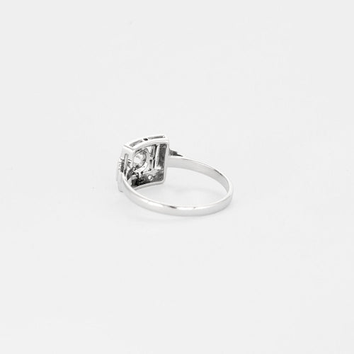 Bague Bague Art Déco en or blanc et diamants 58 Facettes