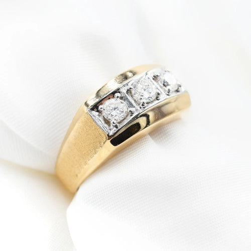 Bague Bague pour homme en or jaune et diamants 58 Facettes 17986