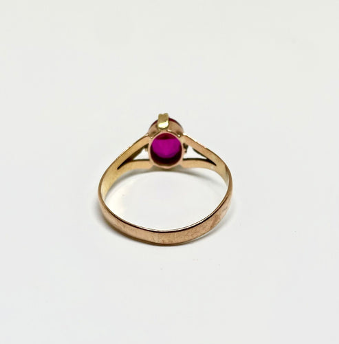 Bague 55 Bague vintage or jaune et rubis 58 Facettes