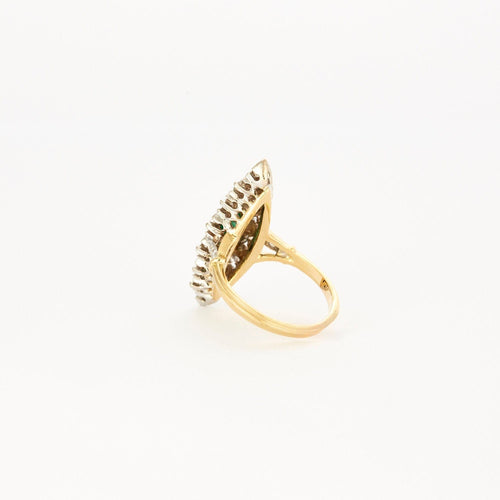 Bague 58 Bague marquise Vintage diamants et centre Emeraude en or et Platine 58 Facettes