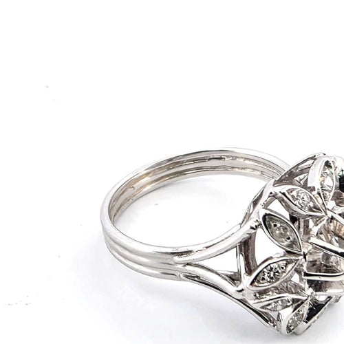 Bague 48 Anello en or blanc 18k et diamants 58 Facettes