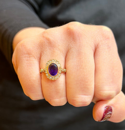 Bague Bague en or rose 18 carats , améthyste et diamants 58 Facettes