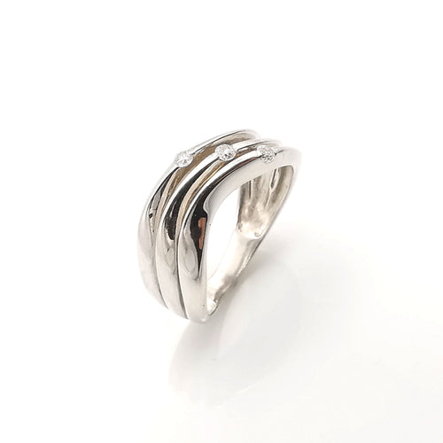 Bague 53 Bague en or blanc diamants 58 Facettes