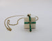 Pendentif Pendentif croix en or jaune avec émeraudes naturelles 58 Facettes 50141