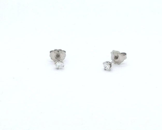 Boucles d'oreilles Boucles d'oreilles Miluna à point lumineux 58 Facettes 6276