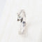 Bague 52 Bague solitaire en or blanc 18 carats et diamant de 0,16 carat. 58 Facettes 129605G