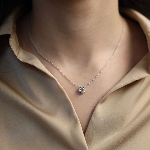 Collier Collier pendentif en or gris 18K avec diamant taille ancienne 0,80 ct I-VS – 40 cm 58 Facettes