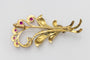 Gold brooch, bouquet of flowers with synthetic rubies and diamonds, first half of the 20th century. 58 Facettes 10832