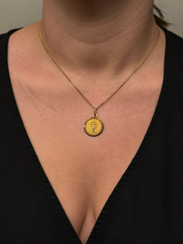 Pendentif Médaille Zodiaque Vierge Or 58 Facettes