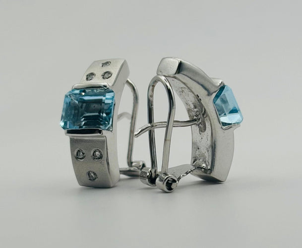 Pendientes de oro blanco con Topacio y Diamantes 58 Facettes 50225