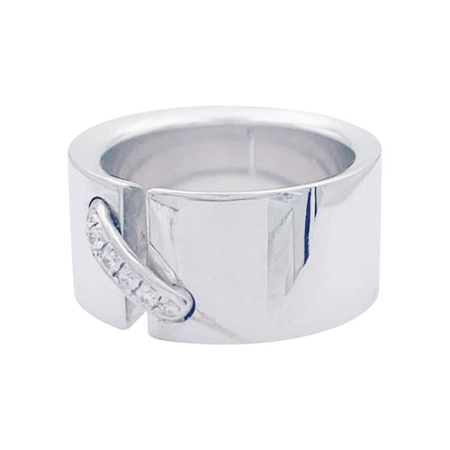 49 Bague Chaumet,"Liens", or blanc et diamants, lien unique. 58 Facettes 32551