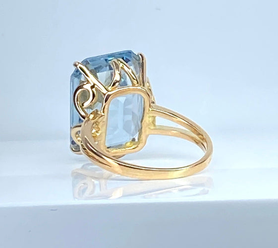 Bague 54 Bague en or jaune 18 carats et aigue marine 58 Facettes AB518