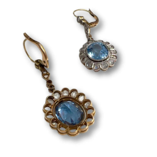 Boucles d'oreilles BOUCLES D'OREILLES DESIGN ART DÉCO PÉRIODE 1930-1935 en OR avec VUES PLATINE 58 Facettes Q937A (894)