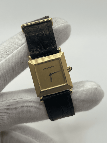 Montre Montre Boucheron Carrée or 18K 58 Facettes 00060201