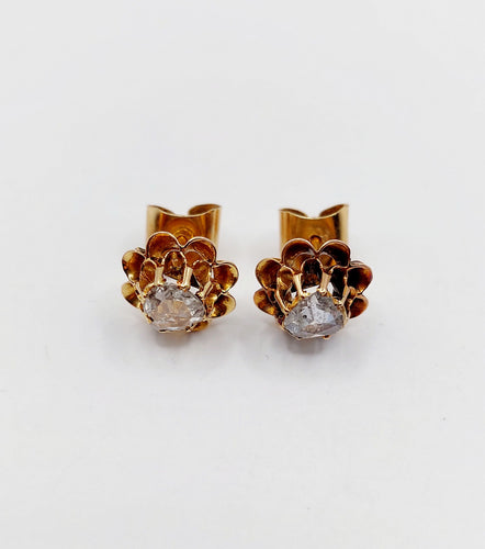 Boucles d'oreilles Puces d'oreilles or rose, fleurs et diamants taille rose (circa 1880) 58 Facettes A06248