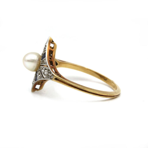 Bague 54 Bague - Or, Diamants, Saphirs & Perle 58 Facettes 250022SP