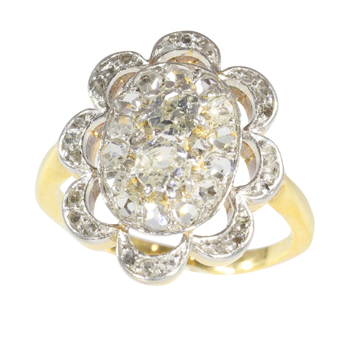 Bague 52 Élégance victorienne : une bague de fiançailles en diamant, vers 1900 58 Facettes 18085-0030