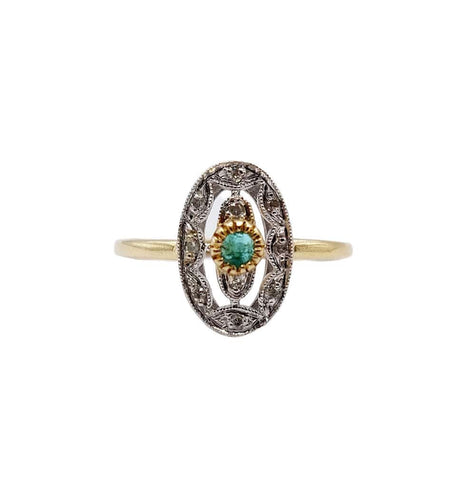 Bague 51.5 Bague marquise art déco or jaune, émeraude et petits diamants 58 Facettes A05530