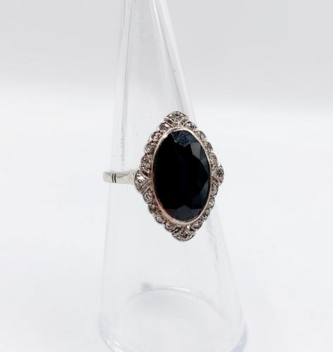 Bague 50 Bague pompadour art déco en platine, saphir 4,30 carats et diamants tailles anciennes 58 Facettes A06672