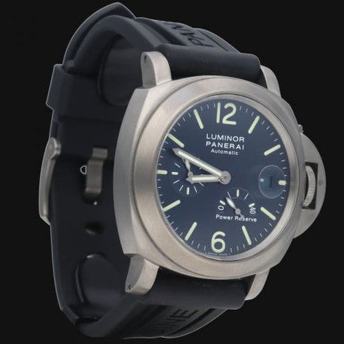 Panerai Montre Luminor Power Reserve
