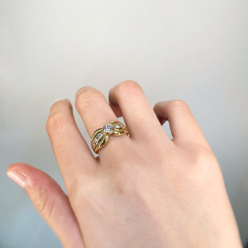 Bague 54 Bague - Or et diamants 58 Facettes 160242R