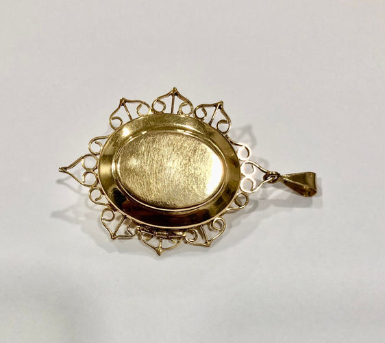 Pendentif Pendentif porte-souvenir ancien or jaune 58 Facettes