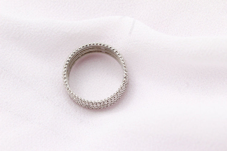 Bague Mauboussin - Bague Le Premier Jour 3 anneaux perlés en or blanc et diamants 58 Facettes 250354