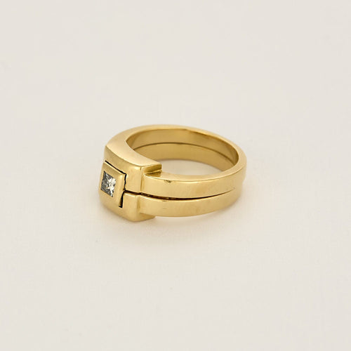 Bague 53 A.ROURE - « CHUT….JE T'AIME » - Bague ouvrante or jaune et diamant princesse 58 Facettes SQU3641