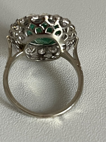 Bague 53 Bague Fleur Platine Or Gris Emeraude Diamants 58 Facettes LOT 6276