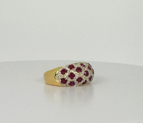 Bague Bague cocktail avec rubis et diamants 58 Facettes 2405008