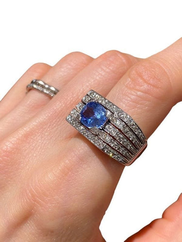 Bague 54 Bague Tank en or blanc saphir et diamants 58 Facettes