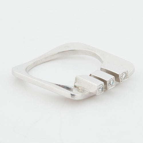 Bague BAGUE EN OR BLANC 18 CARATS 58 Facettes REF 5090/17