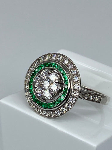 Bague 57 Bague style Art Déco Diamants Emeraudes 58 Facettes AB67