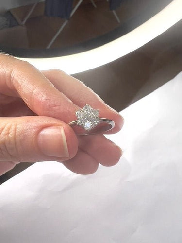 Bague SORTIJA CONTEMPORÁNEA SIGLO XX de ORO 18 kts con DIAMANTES 58 Facettes Q121B(738)