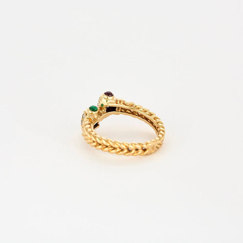 Bague 52 Bague vintage en or jaune, diamants, rubis et émeraudes. 58 Facettes