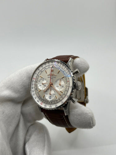 Montre Breitling Navitimer 1 B01 Chronograph AB0139211G1P1 58 Facettes