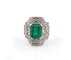 Bague 55 Bague en or blanc avec émeraude et diamants 58 Facettes