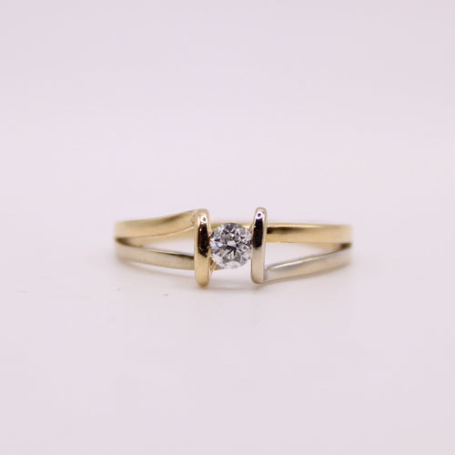 Bague 52 Solitaire deux ors et diamant 58 Facettes