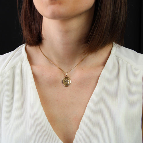Pendentif Médaille or rose Sainte Thérèse 58 Facettes CVP128