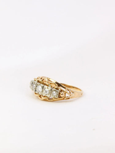 Bague Bague jarretière vintage en or et diamants 58 Facettes J11