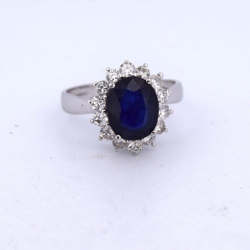 Bague 56 Bague en or blanc avec saphir et diamants 58 Facettes