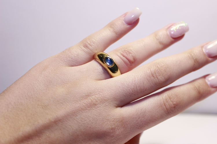 Bague Bague signée CLOZEAU Saphir cabochon 58 Facettes