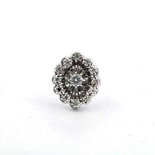 Bague 53 Bague en or blanc 18k et diamants 58 Facettes
