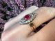 Bague 53 Bague victorienne en rubis birman et diamants, sertie de natte. 58 Facettes