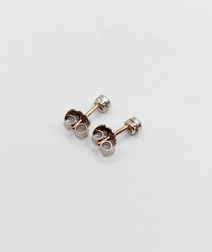 Boucles d'oreilles Puces d'oreilles diamants taille ancienne en or blanc 18k et platine 58 Facettes A04402